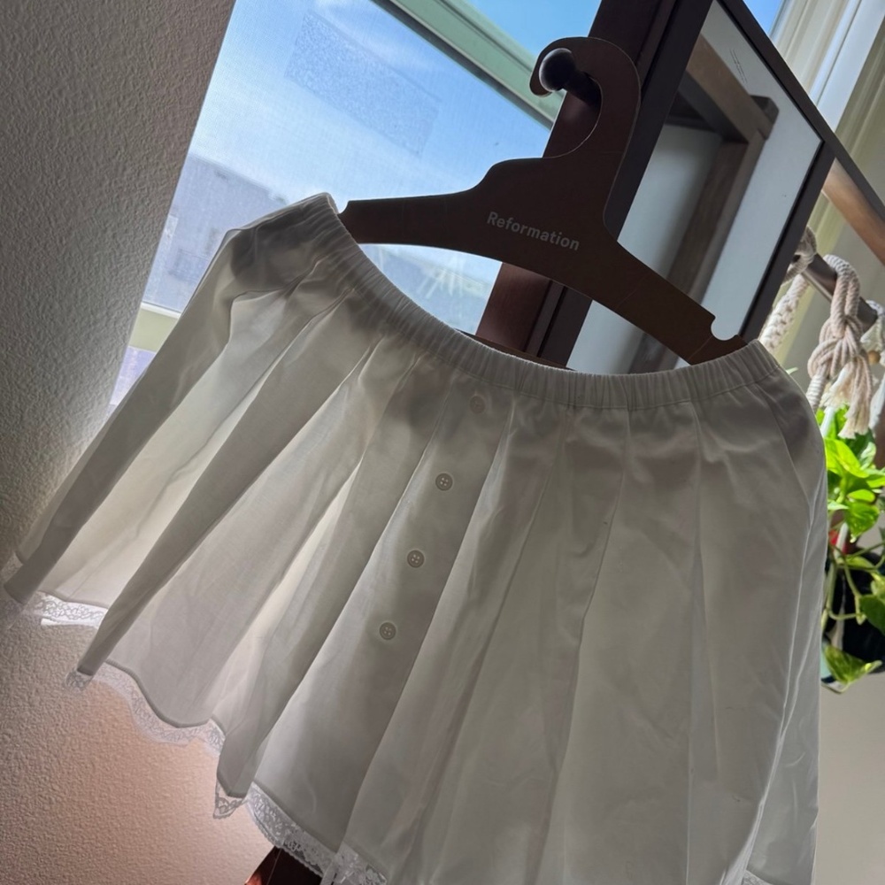 Reformation skirt